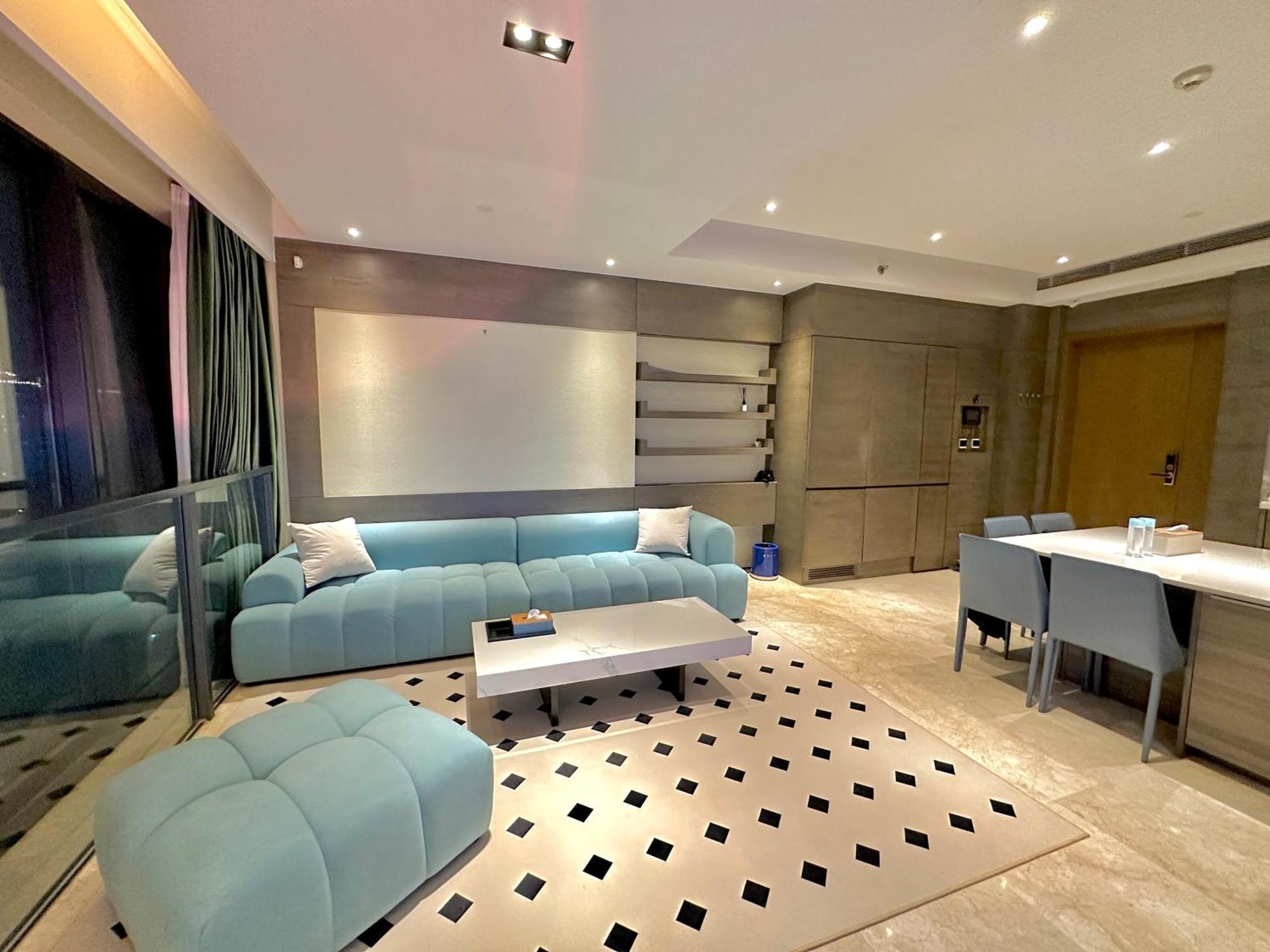 Zhome-suhe Luxury Mansion-near Nanjing Road *
